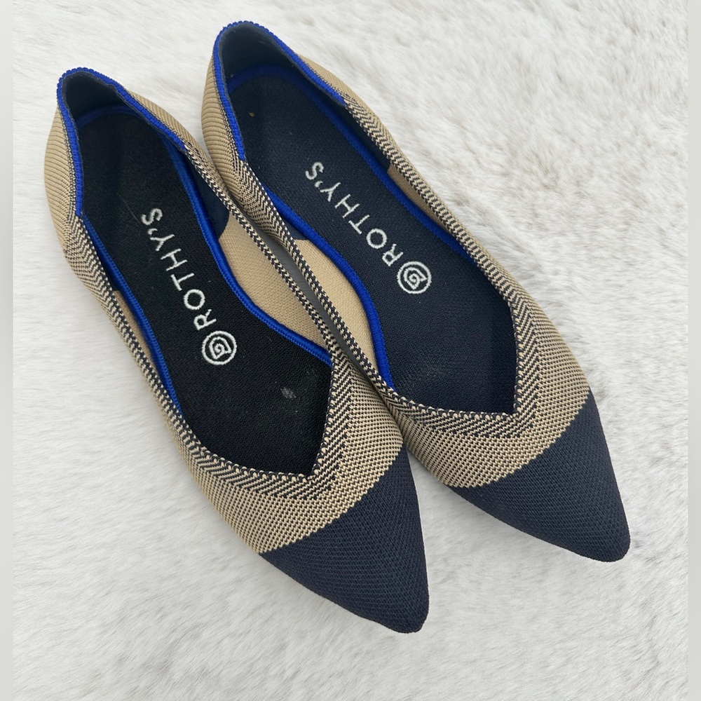 Retired Rothy's Dune Cap Toe The Point Flats Beige Blue Size 8.5 - Picture 5 of 12